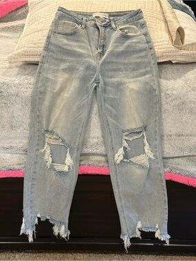 Risen Jeans